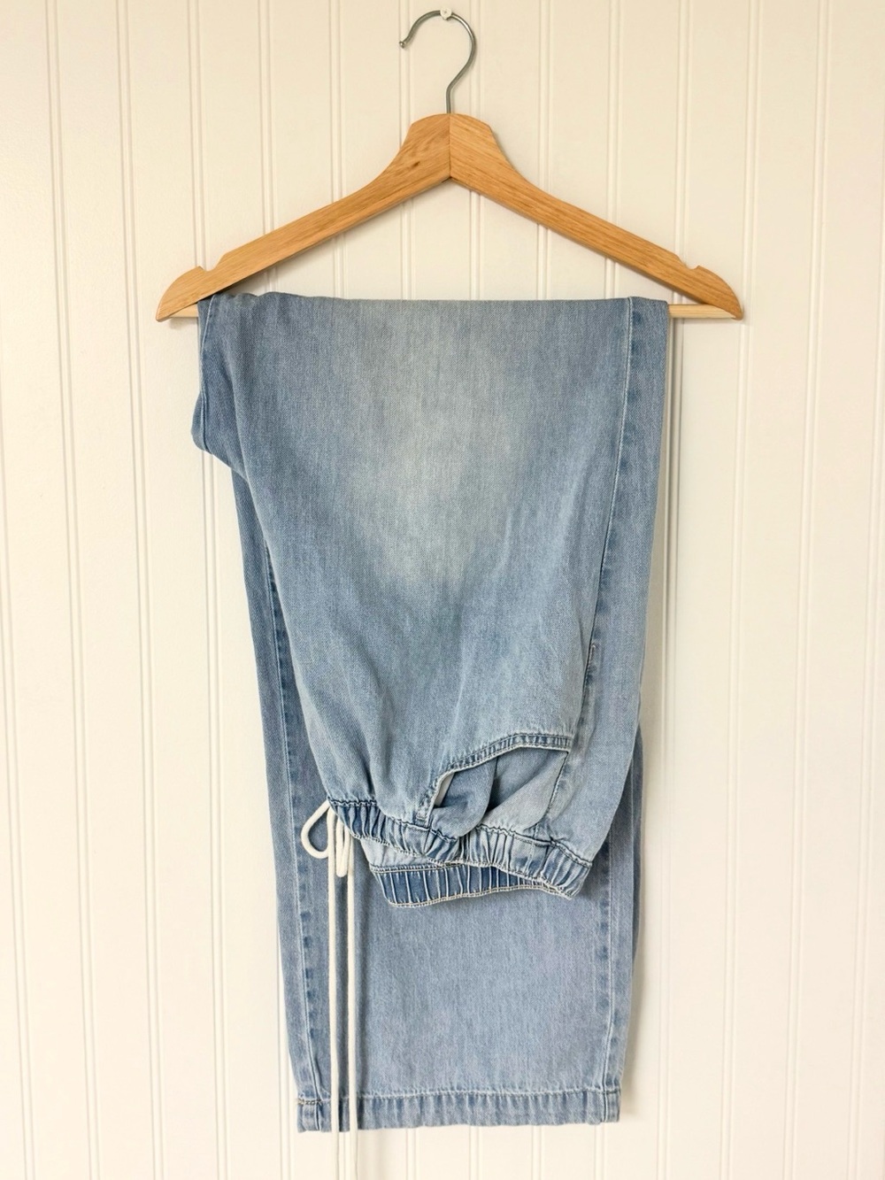Divided Light Blue Boyfriend Jogger Jeans